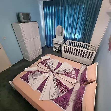 Flora Pensionat Kiten (Burgas)