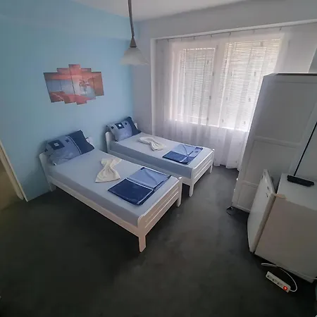 Pensionat Flora Kiten (Burgas)