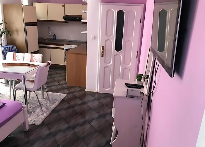 Flora Къща за гости Китен